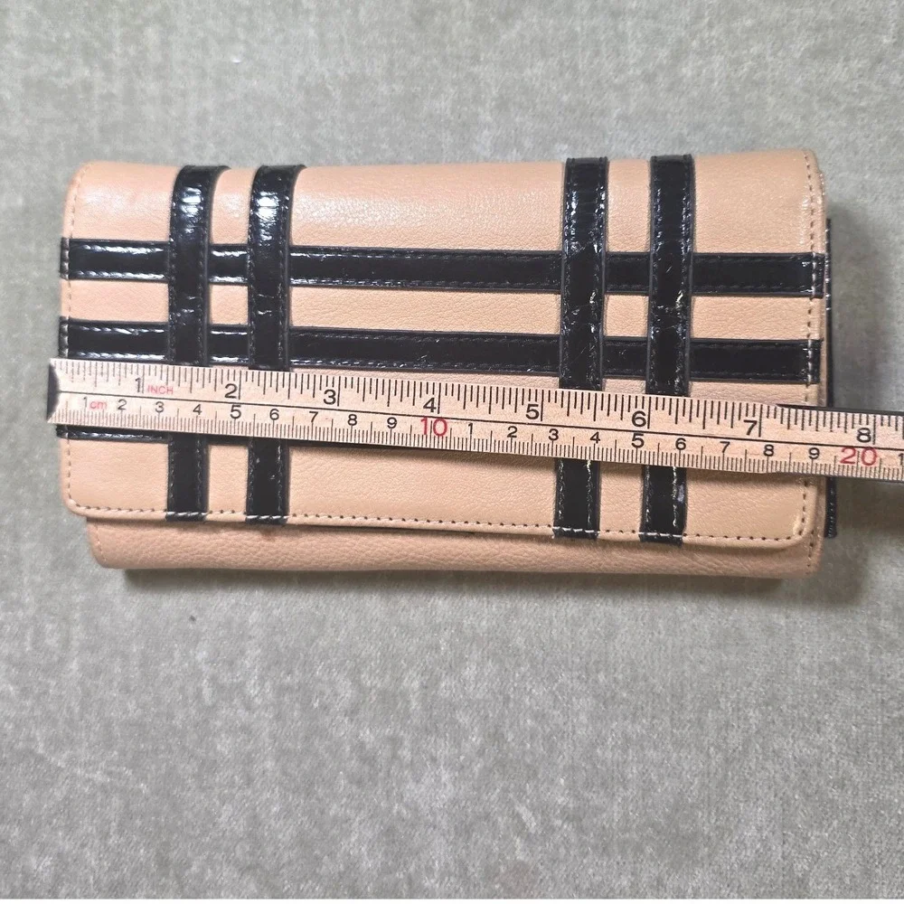 American Glamour Badgley Mischka Tan Black Patent Striped Trifold Wallet Womens